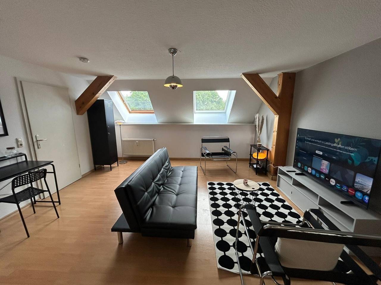 Apartamento entero, Apartamento „Stadtloft am Schillerpark“ con Wi-Fi in Dessau, Reino de Jardines de Dessau-Wörlitz