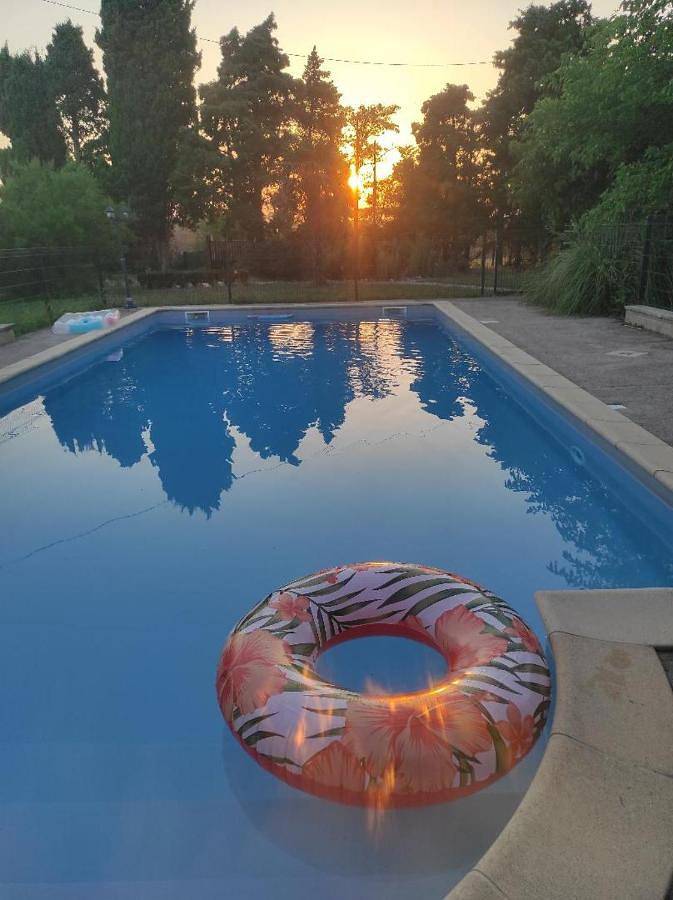 Casa de vacaciones para 4 personas, con jardín y piscina - 1