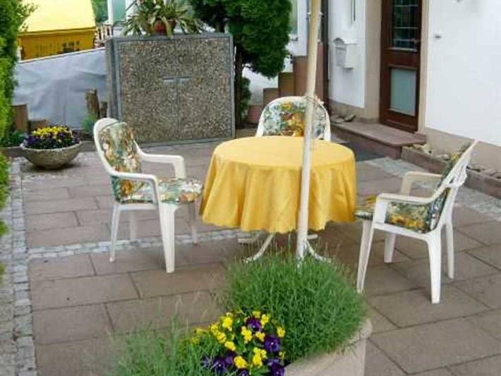 Ferienwohnung für 3 Personen, mit Terrasse und Garten in Freiburg - 3