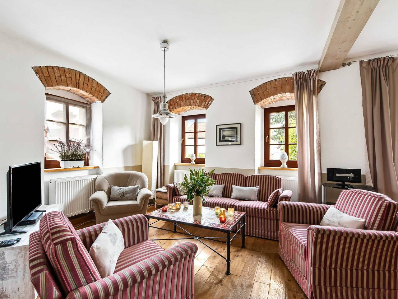 Ganze Ferienwohnung, Landhaus  Sobrigau - Ferienhaus Clara in Kreischa, Osterzgebirge