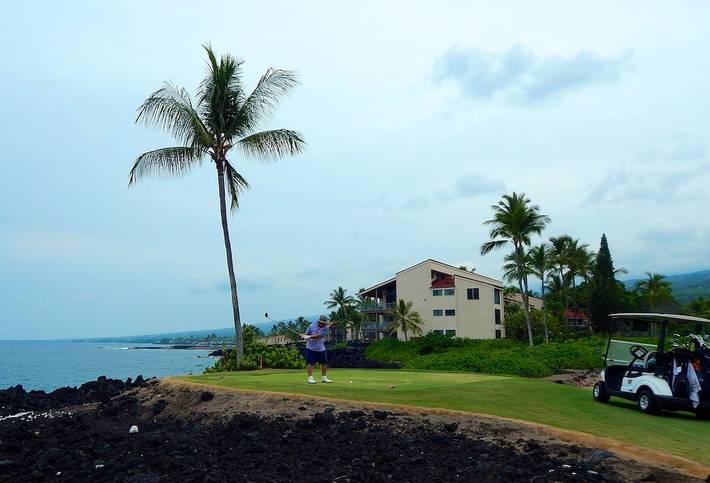 Vacation rental for 4 people, with terrace and pool on the Island of Hawaii