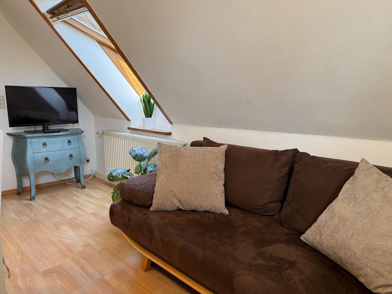 Ganze Wohnung, Gemütliches Apartment in der Pension vorm Darß in Neu Hirschburg, Ribnitz-Damgarten