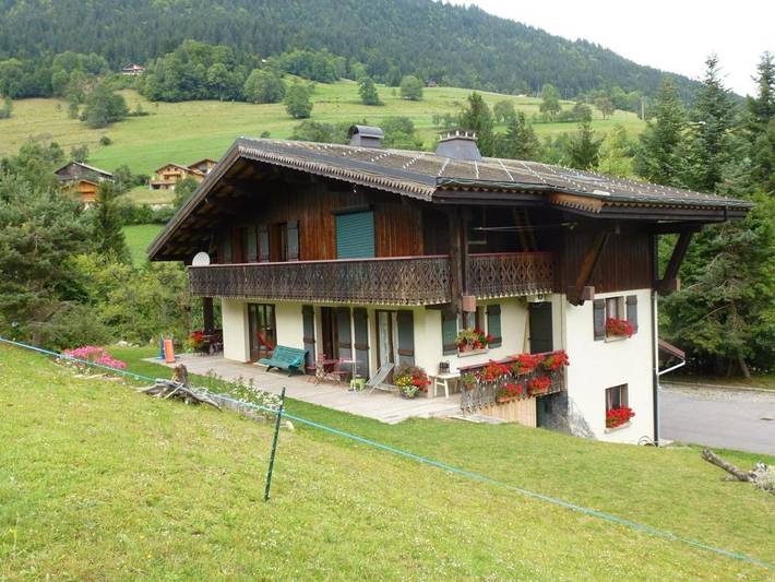 Maison d’hôte pour 4 personnes, avec Terrasse ainsi que Jardin et Vue en Haute-Savoie
