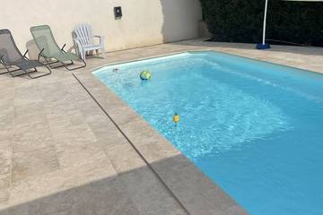 Gîte pour 2 personnes, avec piscine à Biguglia