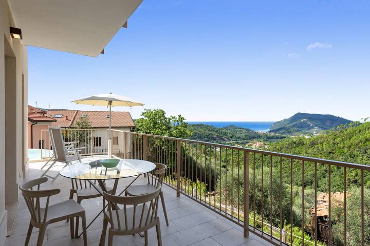 Agriturismo per 6 persone, con terrazza e vista oceano nonché piscina, con animali domestici in Provincia di Genova