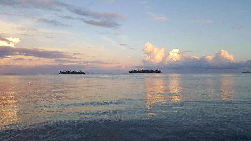Location de vacances pour 2 personnes, avec piscine ainsi que jardin et vue, animaux acceptés dans Uturoa - 3