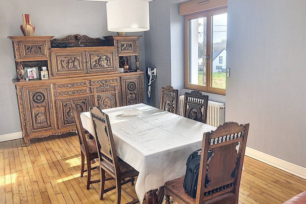 Beautiful house located in Bono in the heart of the Gulf of Morbihan near Auray Carnac. in Bono, Côte des Mégalithes