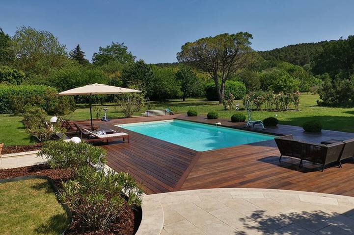 Maison de vacances pour 13 personnes, avec jardin ainsi que jacuzzi et sauna à Aix-en-Provence