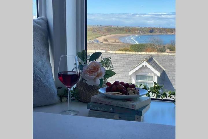 Holiday rental for 9 people, with Balcony and Terrace as well as Garden and View in Cullen