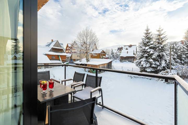 Apartamento entero, Mountain Apartment with Mountain View | Sauna and Parking in Zakopane, Cárpatos (Polonia)