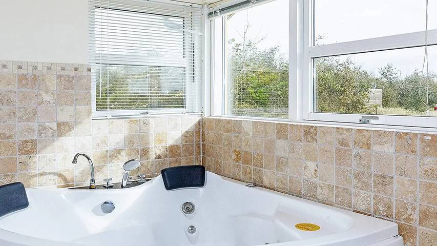 Ferienhaus für 11 Personen, mit Sauna und Whirlpool sowie Terrasse, mit Haustier in Jammerbugt - 3
