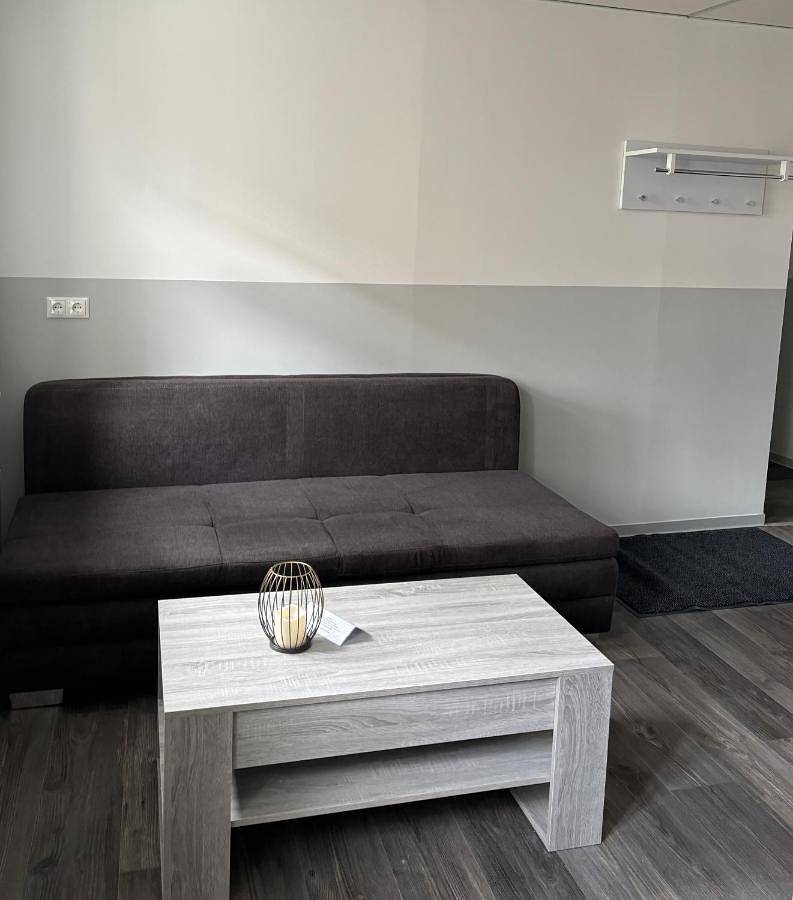 Ganze Wohnung, Ferienwohnung H&M Immobilien Querfurt 1 in Querfurt, Saale-Unstrut
