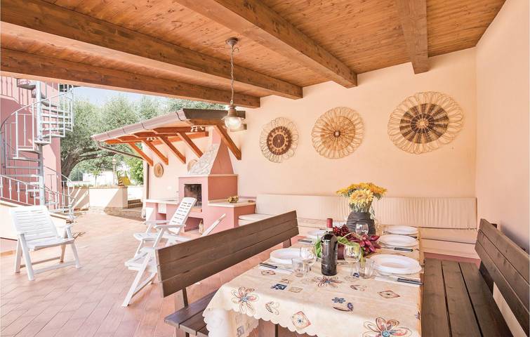 Ferienhaus für 8 Personen, mit Terrasse in Kalabrien - 3