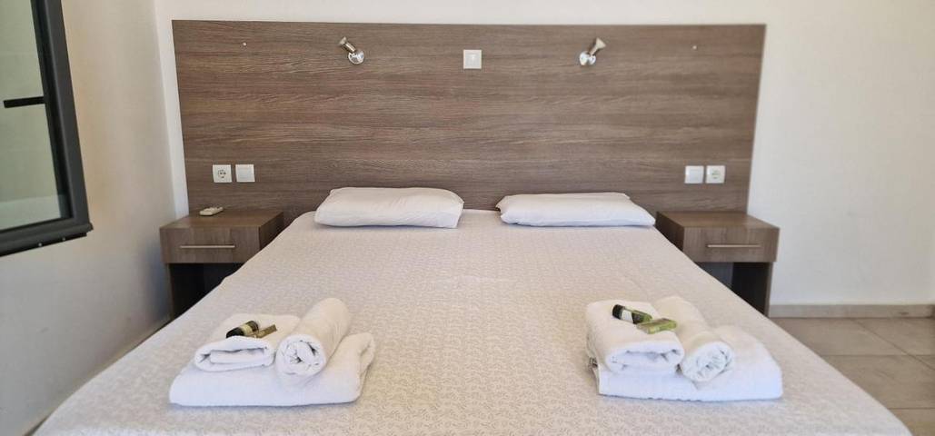 Maison d’hôte pour 3 personnes, avec vue et jardin, animaux acceptés en Crète - 4