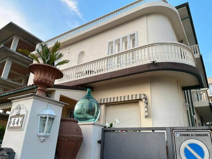 B&b per 2 persone, con Balcone e Panorama a Camaiore (Toscana)