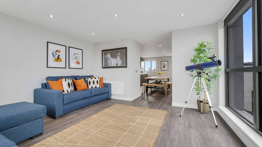 Ganze Wohnung, Host & Stay | The Baltic Penthouse 2 in Liverpool, Merseyside