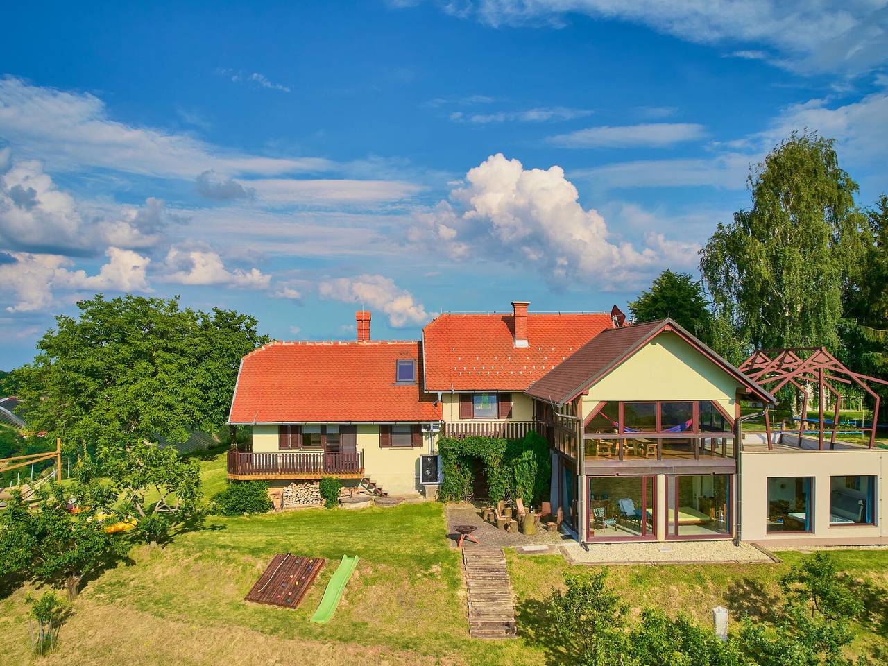 Ljutomer 101 - Boris 101.2 in Ljutomer, Untersteiermark