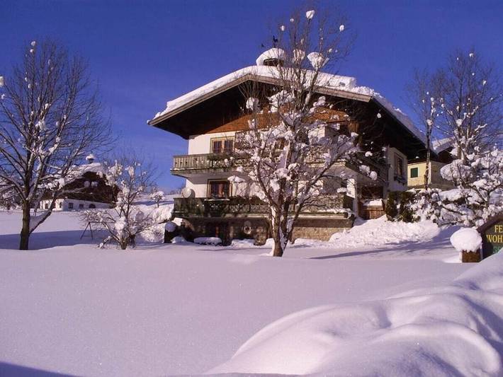 Chalet für 5 Personen, mit Balkon und Garten in Abtenau - 2