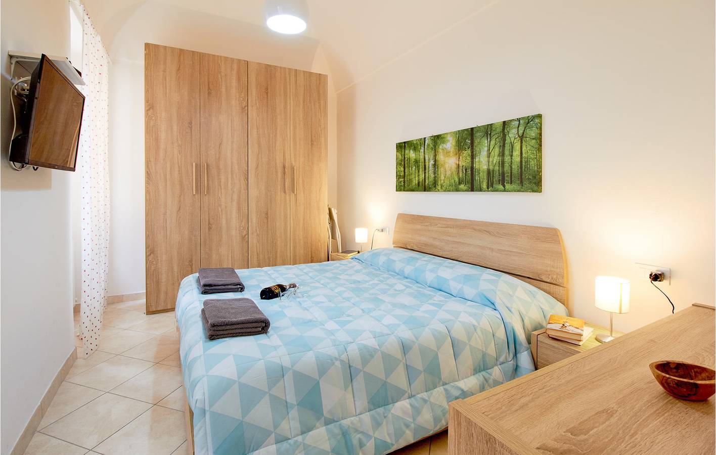 Ganze Ferienwohnung, 67qm Wohnung mit Terrasse & WiFi in Dolcedo, Dolcedo Gemeinde
