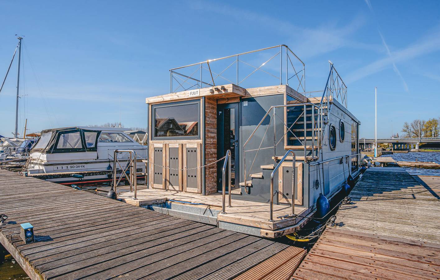 Hausboot für 4 Personen mit Ausblick in Uitgeest, Noord-Holland - Nordseeküste