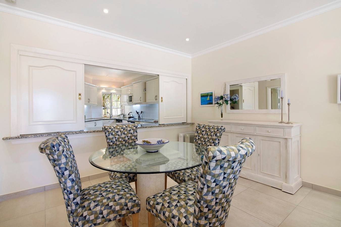 Ganze Wohnung, Apartment 'Tulipa' mit privatem Pool, Wlan und Klimaanlage in Quinta do Lago, Almancil