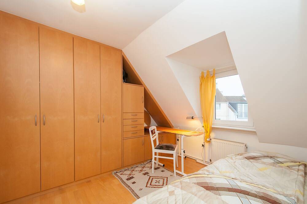 Ganze Wohnung, Penthouse at Alster City Garden Villa.<br>Stylish & quiet apt., Adults only in Hamburg-Nord, Hamburg