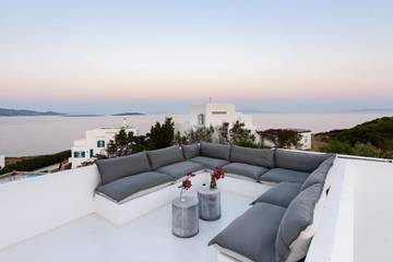 Villa pour 8 personnes, avec jardin ainsi que piscine et vue dans Antiparos