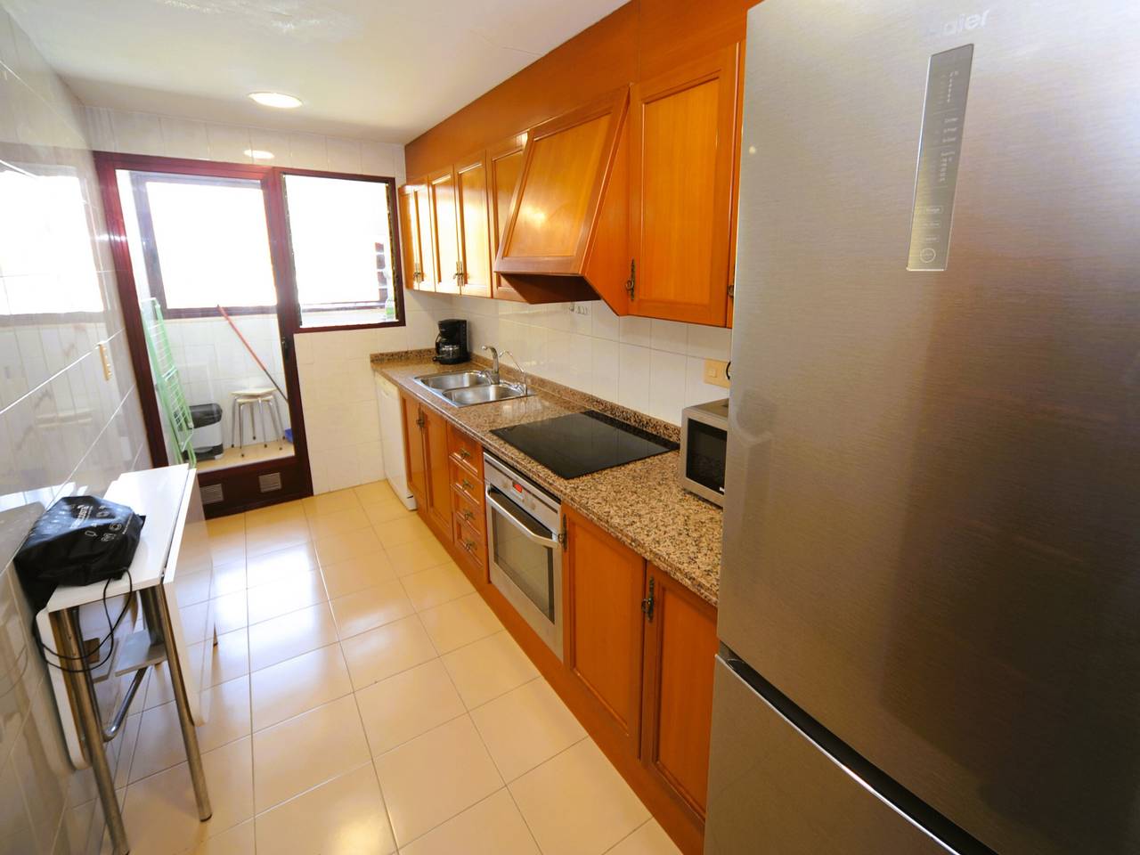 Entire apartment, Apartment in Benicàssim with shared pool and terrace, for 6 people in Benicassim, Costa del Azahar