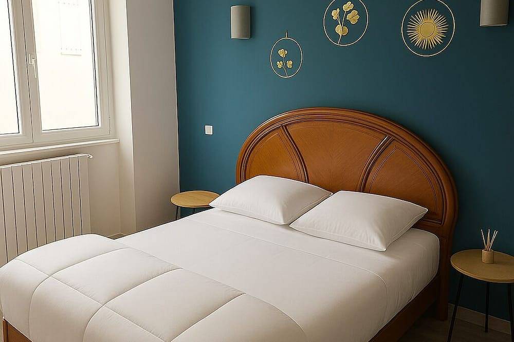 Grande Maison Ardèche-France in Le Teil, Privas (arrondissement)