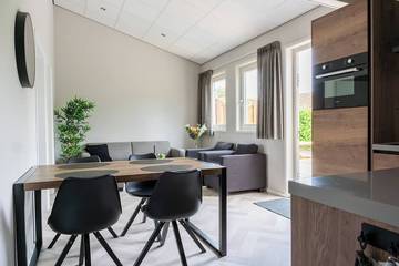 Chalet für 4 Personen, mit Garten in Zeeland