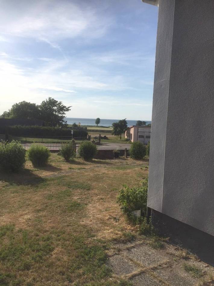 Ferienwohnung für 4 Personen, mit Terrasse und Garten sowie Seeblick und Ausblick in Köpingsvik