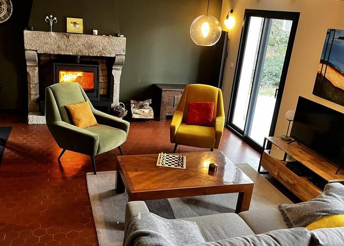 Location de vacances pour 6 personnes, avec vue et jardin dans Plage Kerfany