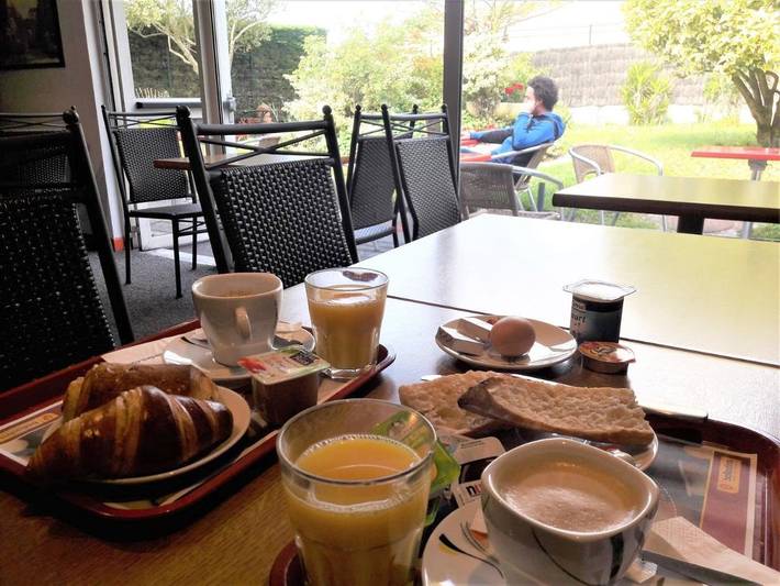 Hôtel pour 2 personnes, animaux acceptés à Eysines - 3