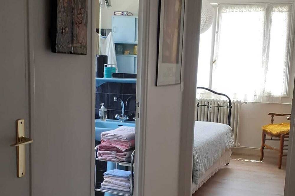 Ganze Wohnung, In Patin, drei helle und gemütliche Zimmer in der Innenstadt, Blick Causses in Millau, Parc naturel régional des Grands Causses