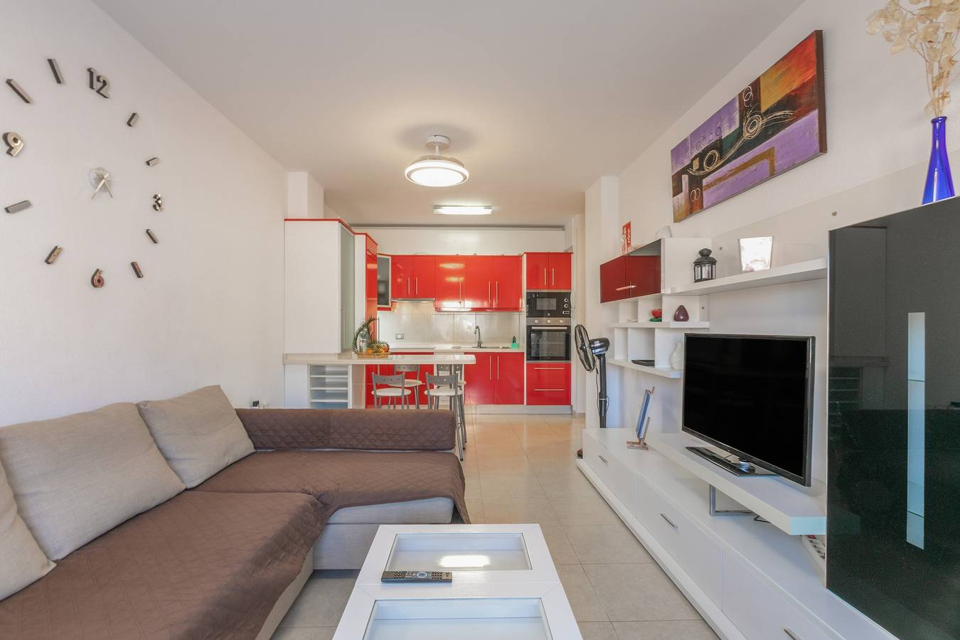 Apartamento entero, Casa de vacaciones 'Vista Mar' con vistas al mar, piscina compartida y Wi-Fi in Puertito de Güímar, Güímar