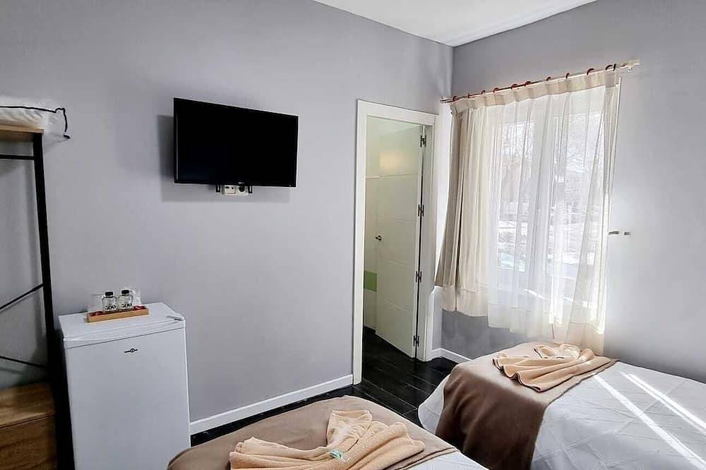 Apartamento entero, El Sueño Del Quijote. Hab.Doble 2C in Alcalá de Henares, Provincia de Madrid