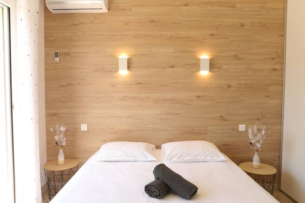 Promo  du 26 juin  au 03 Juillet  Villa Marine en bord de mer... in Sant Ambroggio, Lumio