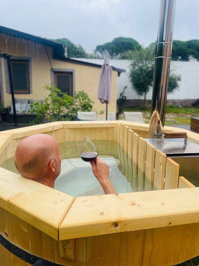 Chalet per 4 persone, con panorama e giardino nonché piscina, con animali domestici - 1