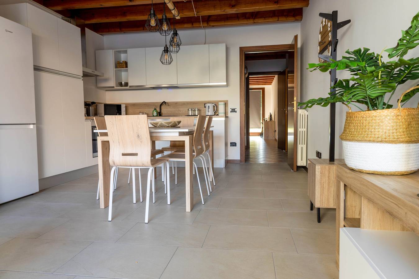 Ganze Wohnung, Ca' Linda By Case al Lago in Rivoltella del Garda, Desenzano del Garda