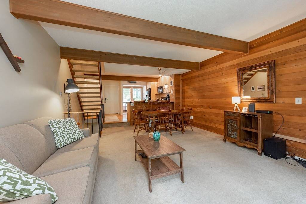 Dog Friendly Chalet w/ Fire Pit & Lake Views in McHenry, Deep Creek Lake