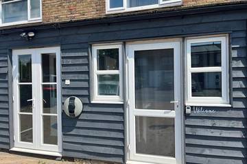 Apartment for 2 People in Crawley, High Weald, Photo 3