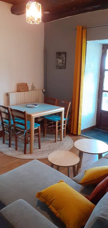 Appartement De Vacances pour 6 Personnes dans Lespéron, Ardèche, Photo 4