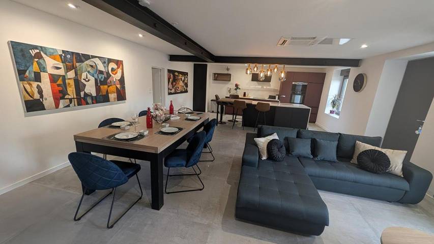 Chambre d’hôte pour 2 personnes, avec Terrasse ainsi que Jacuzzi et Jardin à Châteauneuf-d'Ille-et-Vilaine