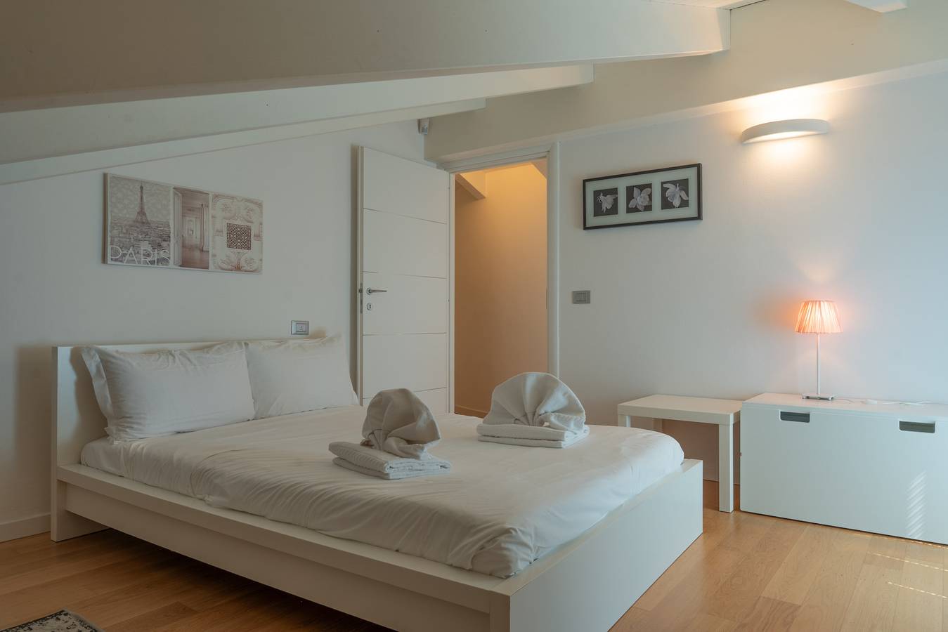 Appartamento intero, Sg Luxury - Gasparina Cotton Stay Lakeview in Castelnuovo del Garda, Prealpi Gardesane