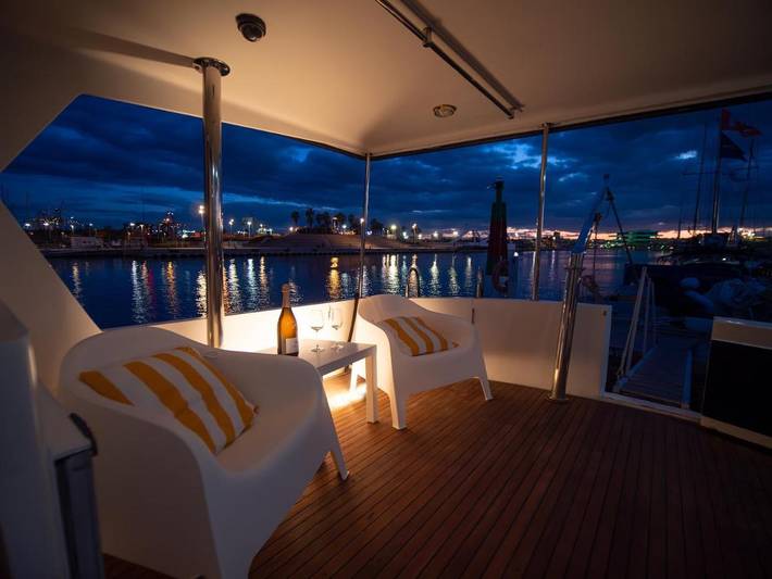 Boot voor 6 personen, met Terras en Uitzicht in Valencia