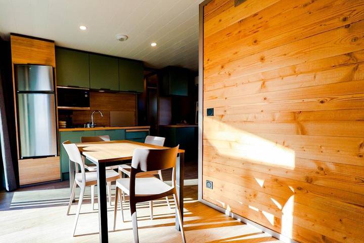 Gîte pour 6 personnes, avec piscine ainsi que terrasse et jardin à Rivières - 3