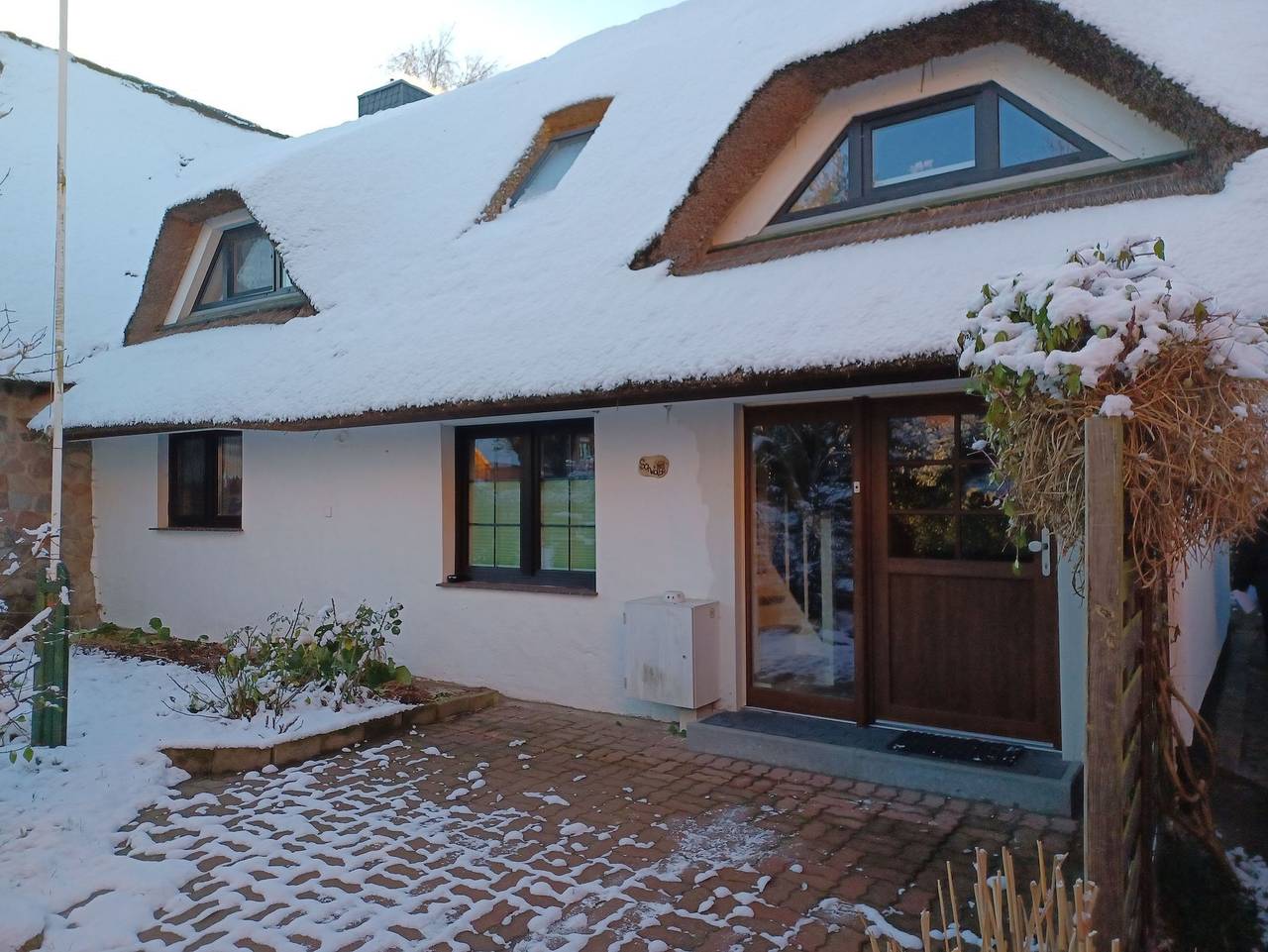 Ganze Ferienwohnung, Haus 1795 Schwalbennest - Haus 1795 Schwalbennest in Wustrow, Fischland