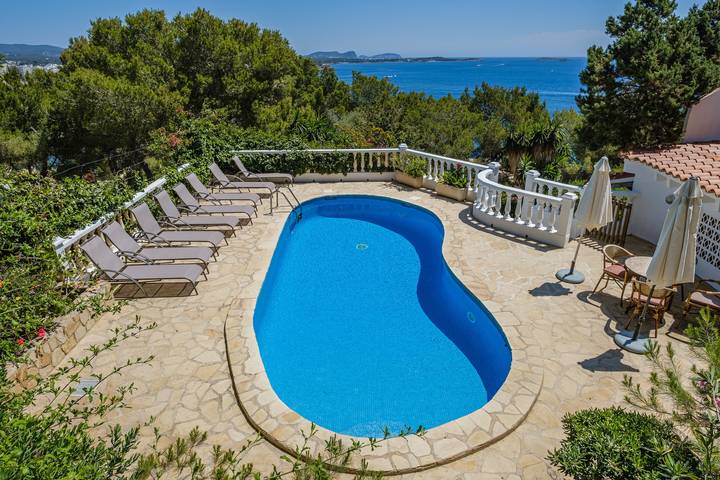 Villa for 9 people, with Balcony and Garden in Siesta