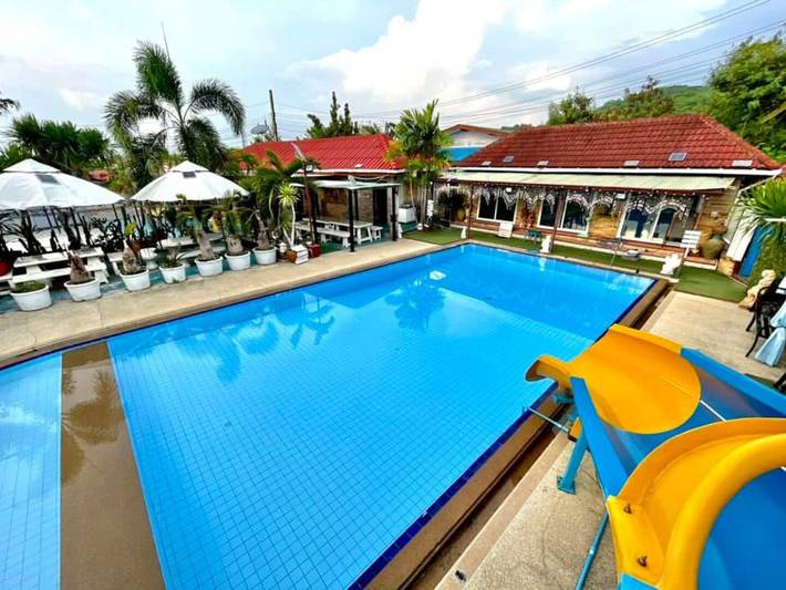 Villa for 17 people - 1