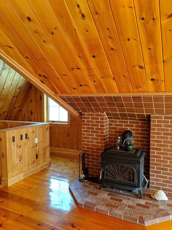 Bezauberndes Zuhause, nur wenige Augenblicke vom Private Beach entfernt. Historische Gerrish Insel. in Kittery, York County